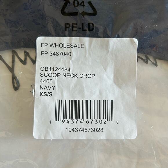 NWT Free People Intimately Womens Scoop Neck Navy Blue Stretch Crop Top XS/S - Picture 9 of 14